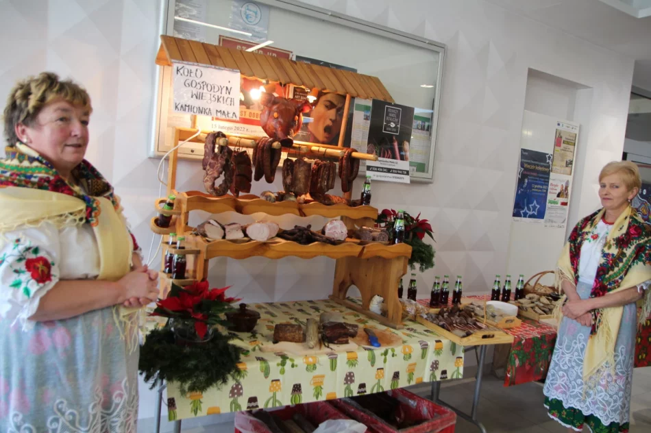 W Limanowskim Domu Kultury odbyły się „Pierwsze Limanowskie Targi Żywności” - zdjęcie 7