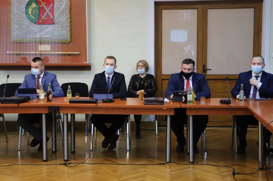 Informacja o XXI sesji Rady Gminy Limanowa - zdjęcie 5