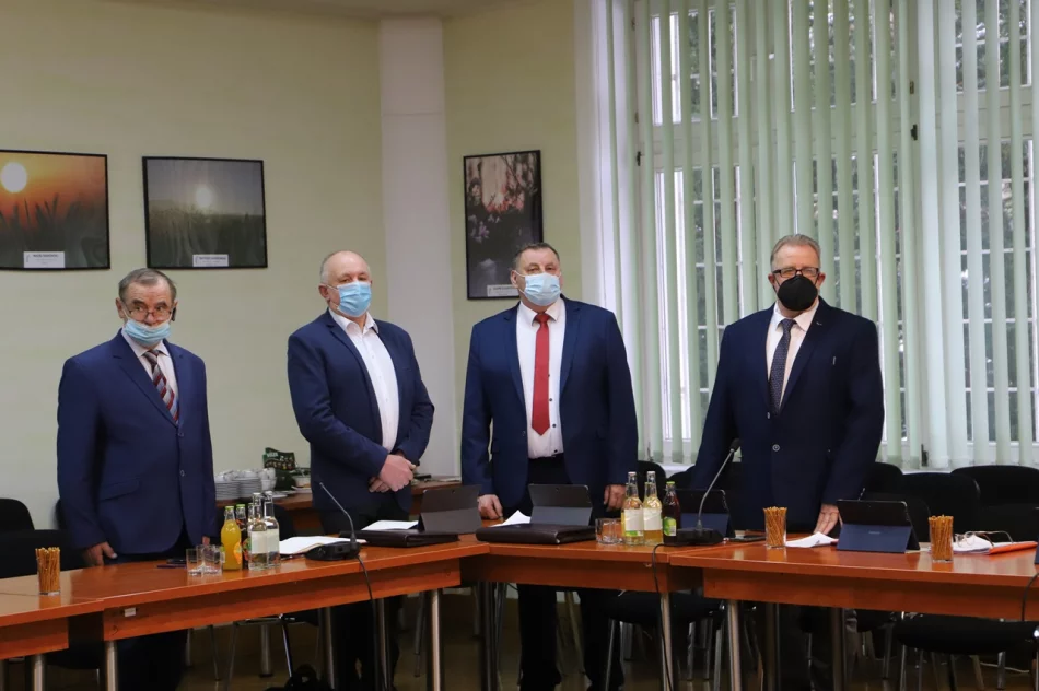 Informacja o XXI sesji Rady Gminy Limanowa - zdjęcie 10