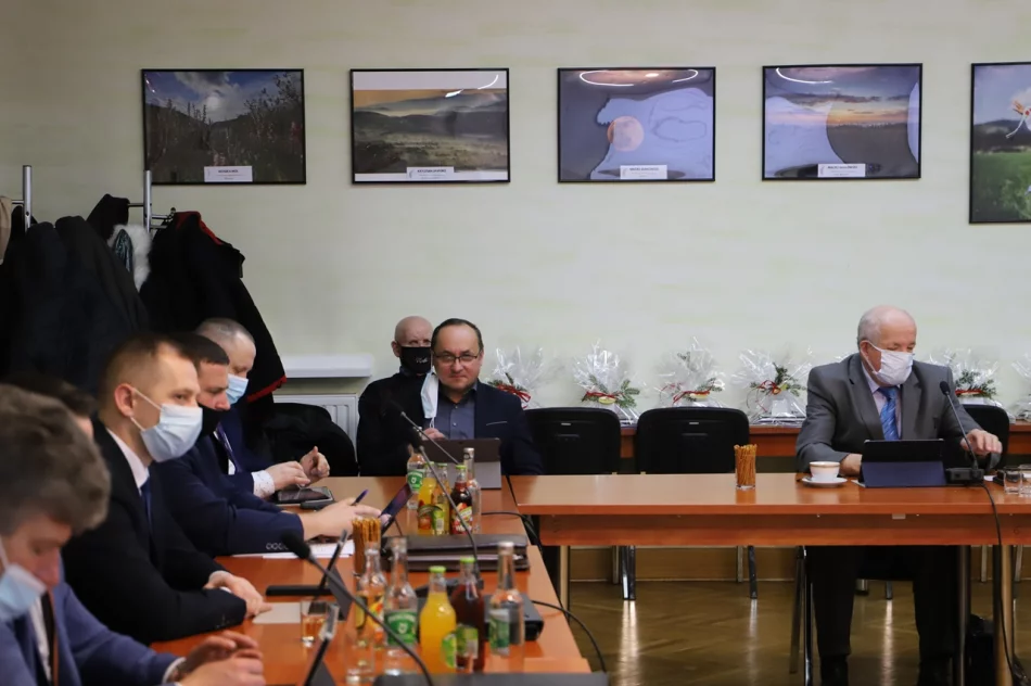 Informacja o XXI sesji Rady Gminy Limanowa - zdjęcie 12