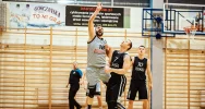 Mikołajkowe święto koszykówki w Limanowej - zdjęcie 4