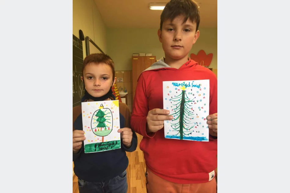 #MuremZaPolskimMundurem - uczniowie SP nr1 w Starej Wsi przyłączają się do ogolnopolskiej akcji - zdjęcie 10