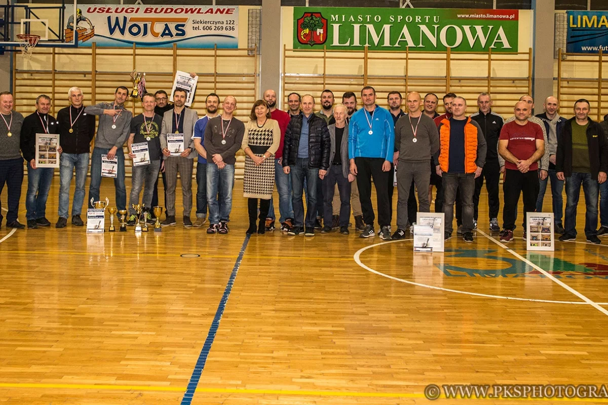 Podsumowanie rozgrywek Limanowskiej Ligi Futsalu – sezon 2021-2022