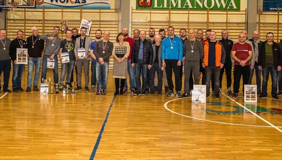 Podsumowanie rozgrywek Limanowskiej Ligi Futsalu – sezon 2021-2022 - zdjęcie 1