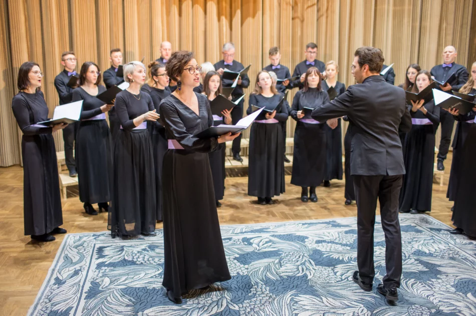 Chór LimaNovum w Tuchowie na eliminacjach do 28 MFKiP w Będzinie - zdjęcie 16