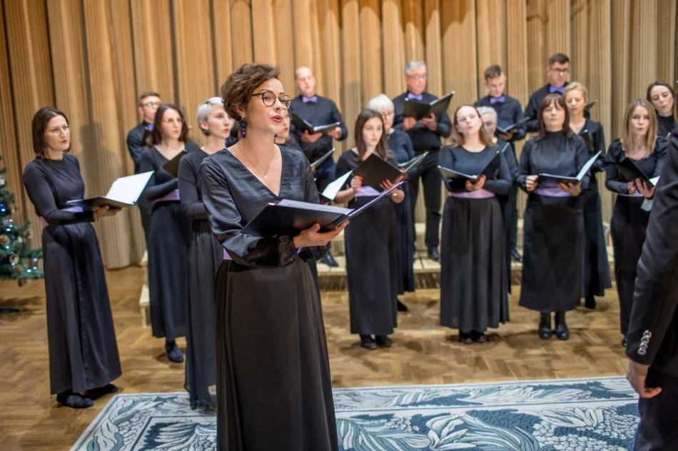 Chór LimaNovum w Tuchowie na eliminacjach do 28 MFKiP w Będzinie - zdjęcie 17