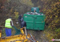 Śmieci nad rzeką - zamontują szlaban - zdjęcie główne