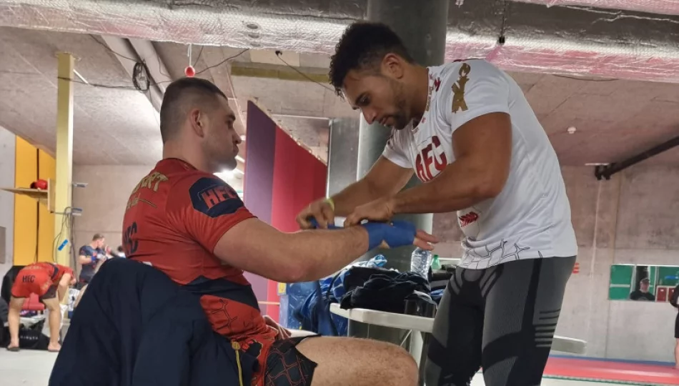 Znany w regionie piłkarz w zwycięskiej walce… MMA - zdjęcie 1