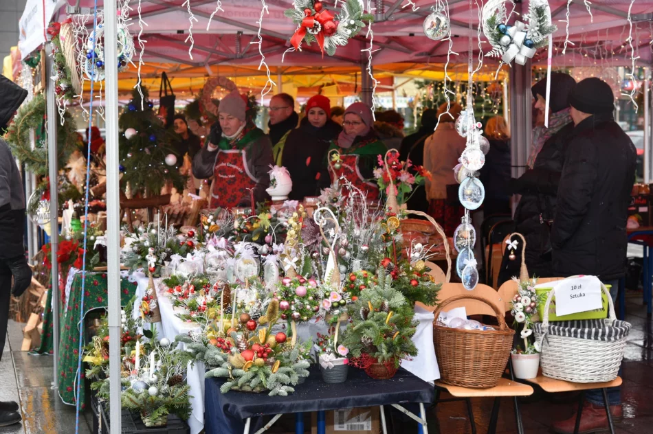 Świąteczne kiermasze w dwóch miejscowościach - zdjęcie 19