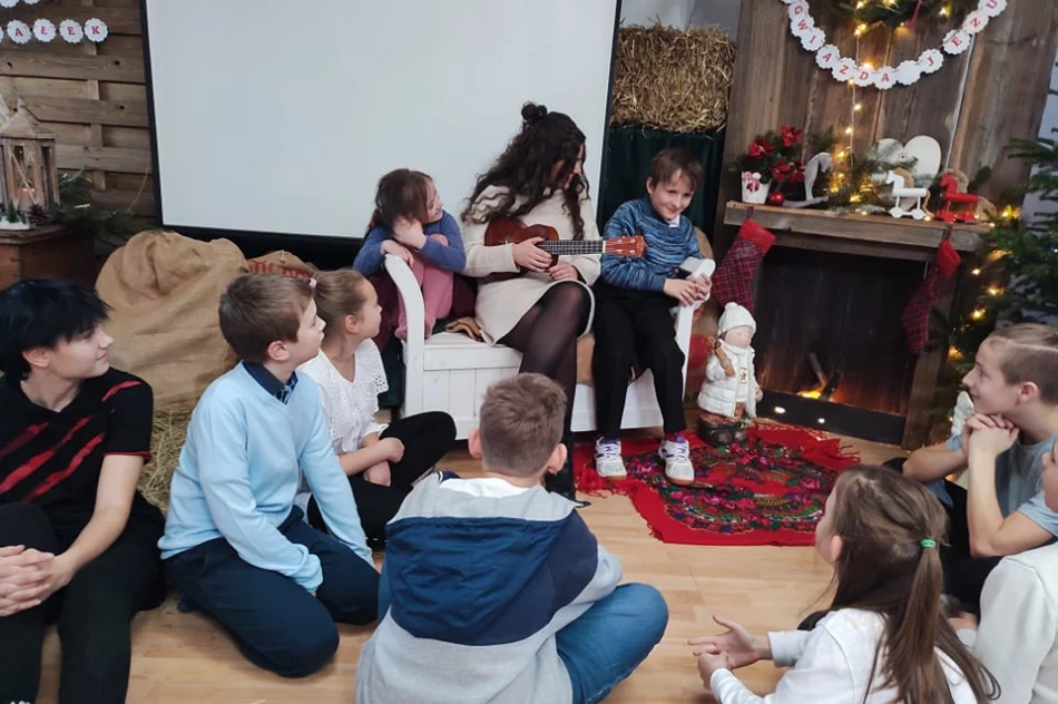 Odbył się Międzyprzedszkolny i Międzyszkolny Konkurs Kolęd i Pastorałek - zdjęcie 2