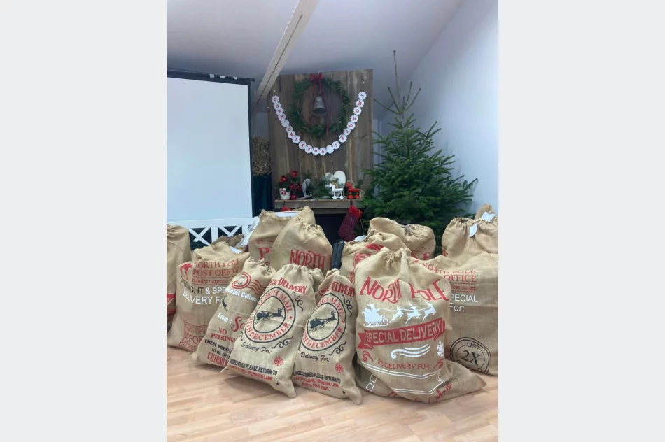 Odbył się Międzyprzedszkolny i Międzyszkolny Konkurs Kolęd i Pastorałek - zdjęcie 6