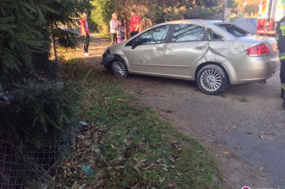 Dachowanie fiata na łuku drogi - zdjęcie 3