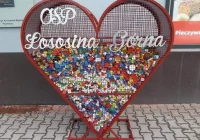 Blisko tona zakrętek wypełniła już metalowe serce przy OSP Łososina Górna - zdjęcie główne