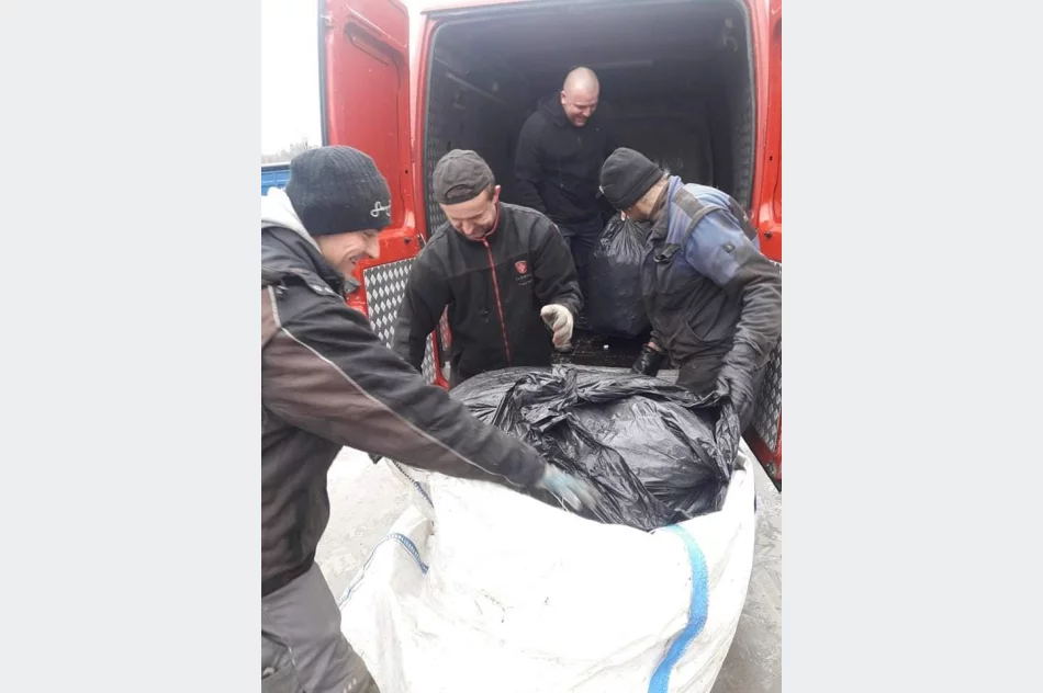 Blisko tona zakrętek wypełniła już metalowe serce przy OSP Łososina Górna - zdjęcie 2