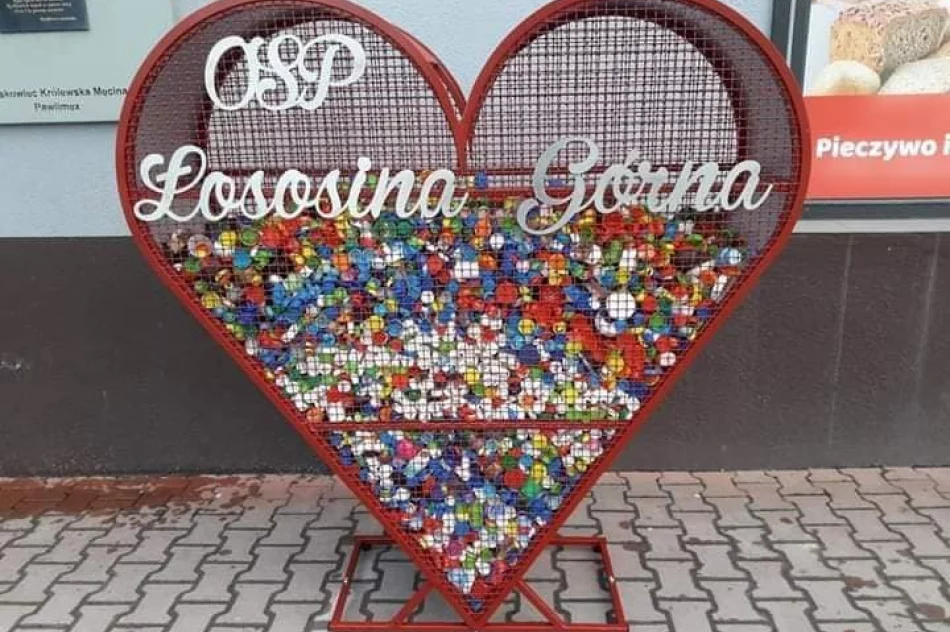 Blisko tona zakrętek wypełniła już metalowe serce przy OSP Łososina Górna - zdjęcie 3