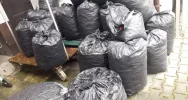 Blisko tona zakrętek wypełniła już metalowe serce przy OSP Łososina Górna - zdjęcie 5
