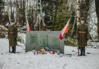 Uczczono rocznicę alianckich zrzutów - zdjęcie główne