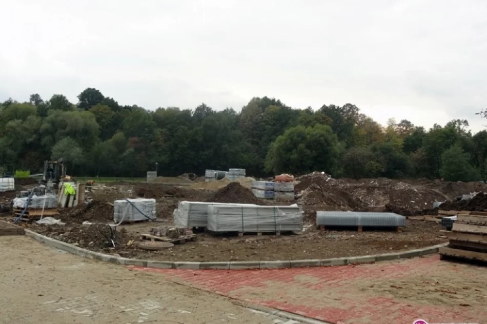 Wydłużono termin budowy lądowiska - zdjęcie 2