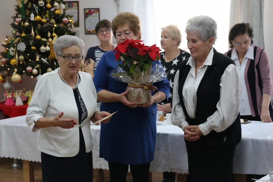 Wigilia w Dziennym Domu „Senior+” w Limanowej - zdjęcie 19