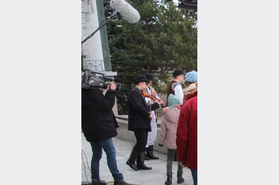 Szkolna grupa kolędnicza z Limanowszczyzny w programie Ziarno - zdjęcie 9