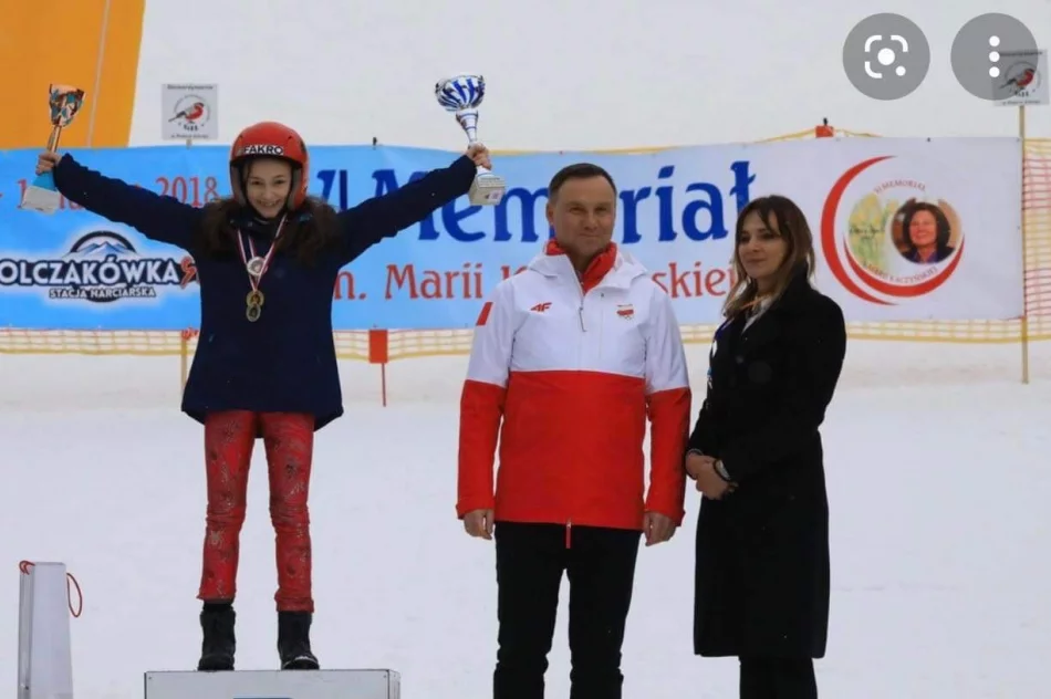 Potrzebuje pomocy. Mimo przeciwności losu osiąga sukcesy. - zdjęcie 11