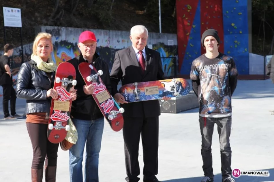 Burmistrz z deskorolką - skatepark otwarty - zdjęcie 3