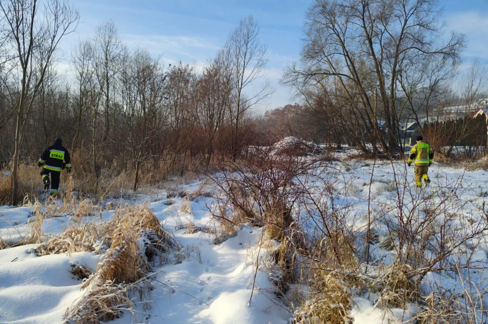 Strażacy i policjanci szukali 64-latka - zdjęcie 6