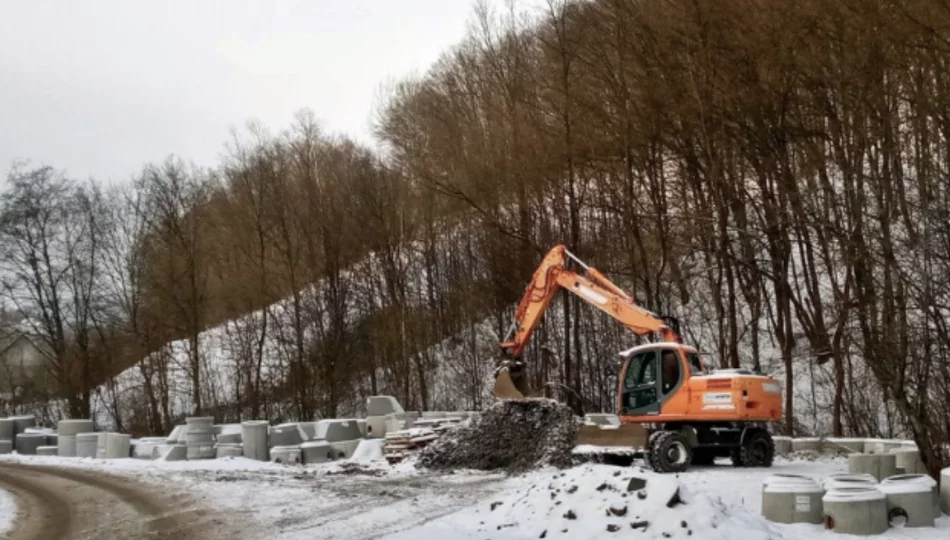 Rozpoczęto prace - powstanie ok. 17 km sieci kanalizacyjnej - zdjęcie 1