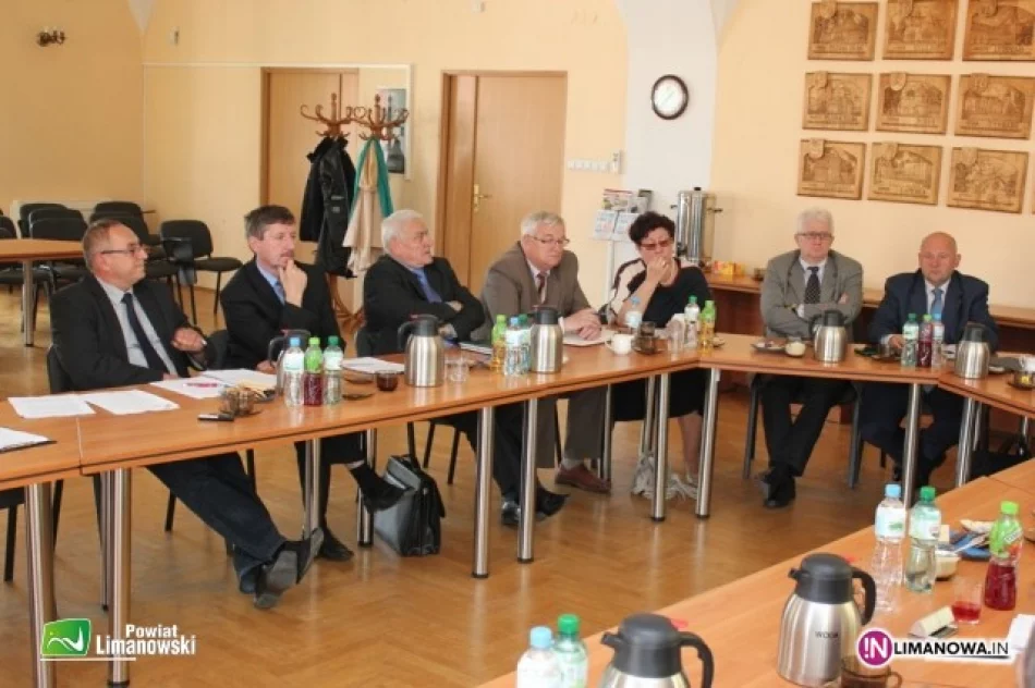 Kontrakt terytorialny: drogi, kolej i geriatria - zdjęcie 2