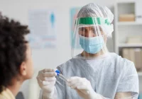 Ponad 14 000 zakażeń w Polsce, jeden zgon w powiecie - zdjęcie główne