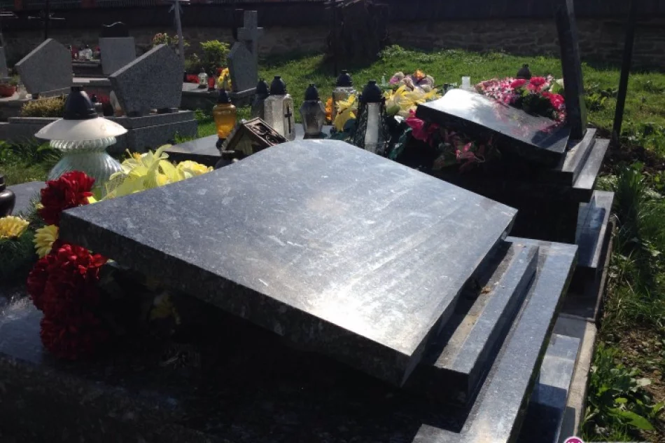 Sprawcy wciąż nieznani, policja liczy na pomoc - zdjęcie 3