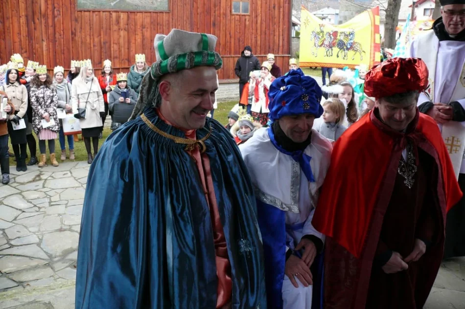 Po raz pierwszy orszak przeszedł ulicami miejscowości - zdjęcie 3