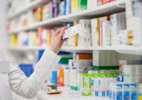 Jak stosować antybiotyki, by działały i nie powodowały dolegliwości po terapii - zdjęcie główne