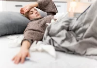 WHO ostrzega przed groźniejszymi mutacjami, a Bill Gates: po Omikronie Covid może przypominać sezonową grypę - zdjęcie główne