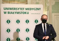 Konferencja MZ. Duży wzrost zakażeń w powiecie, trzy kolejne zgony - zdjęcie główne
