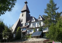 Kościół już z solarami - zdjęcie główne