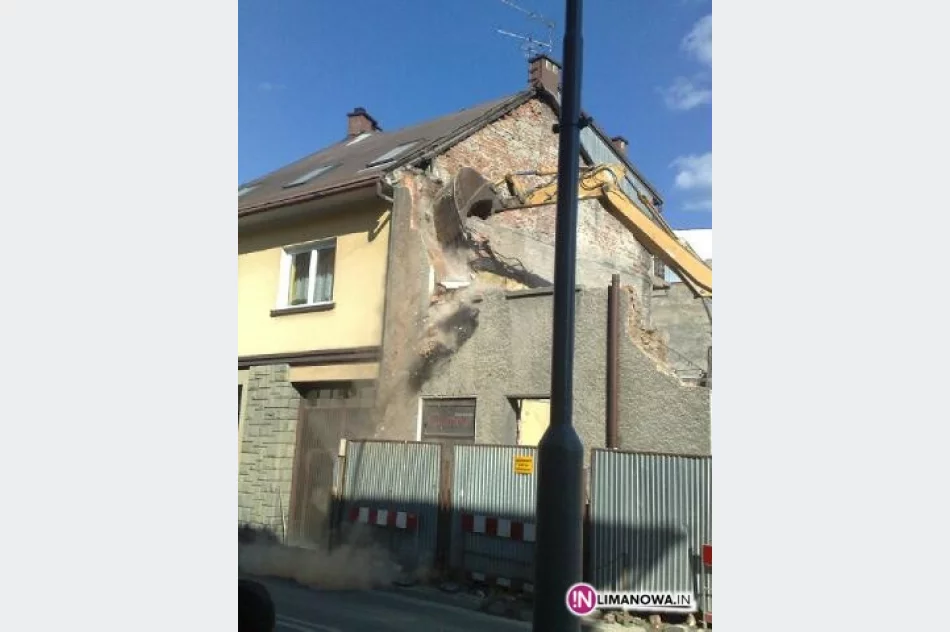 Cegły leciały na ulice. Kierownik ukarany - zdjęcie 2