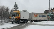 Burza śnieżna w regionie. Trudne warunki na drogach - zdjęcie 2