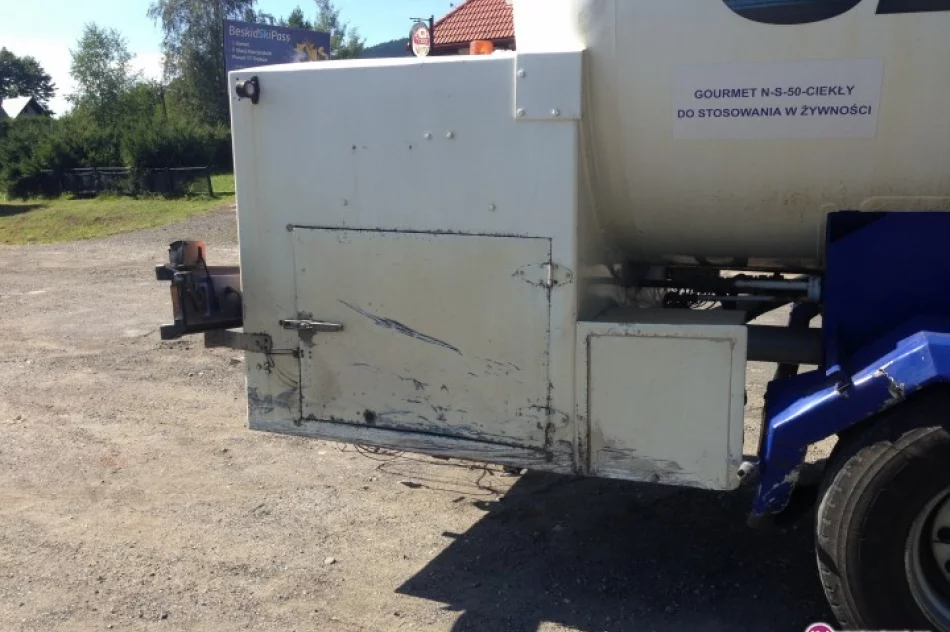 Zderzenie z cysterną i pożar - zdjęcie 2