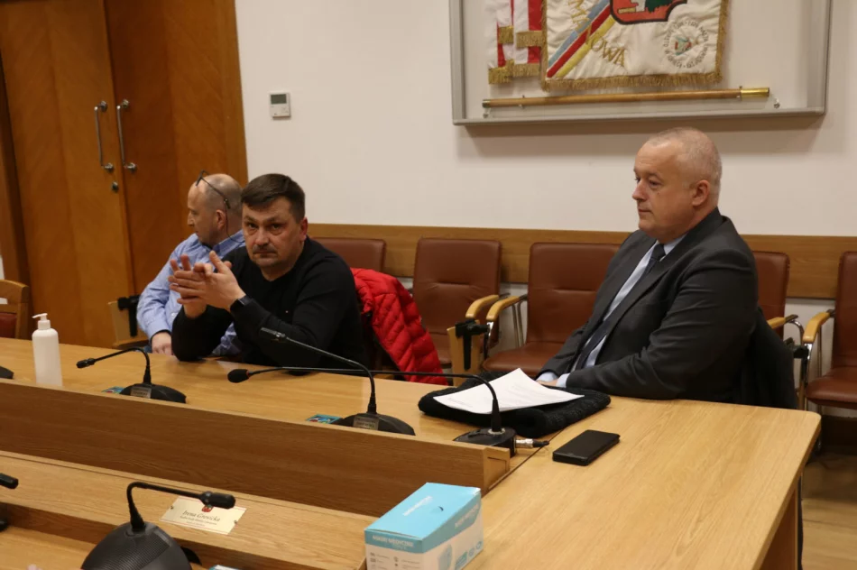 Spotkali się z przedstawicielami klubów sportowych - zdjęcie 2