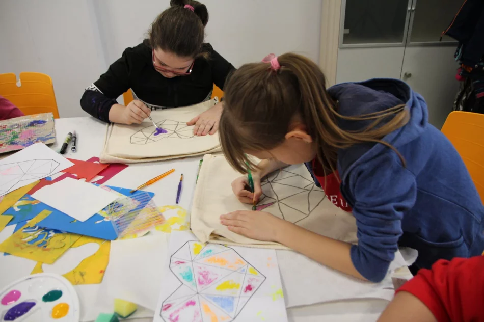 Trwają ferie w miejskich placówkach kulturalnych - zdjęcie 15