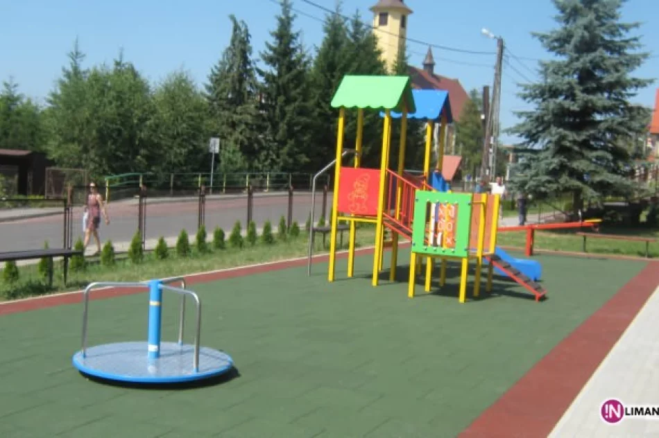 Powstały trzy nowe place zabaw - zdjęcie 2