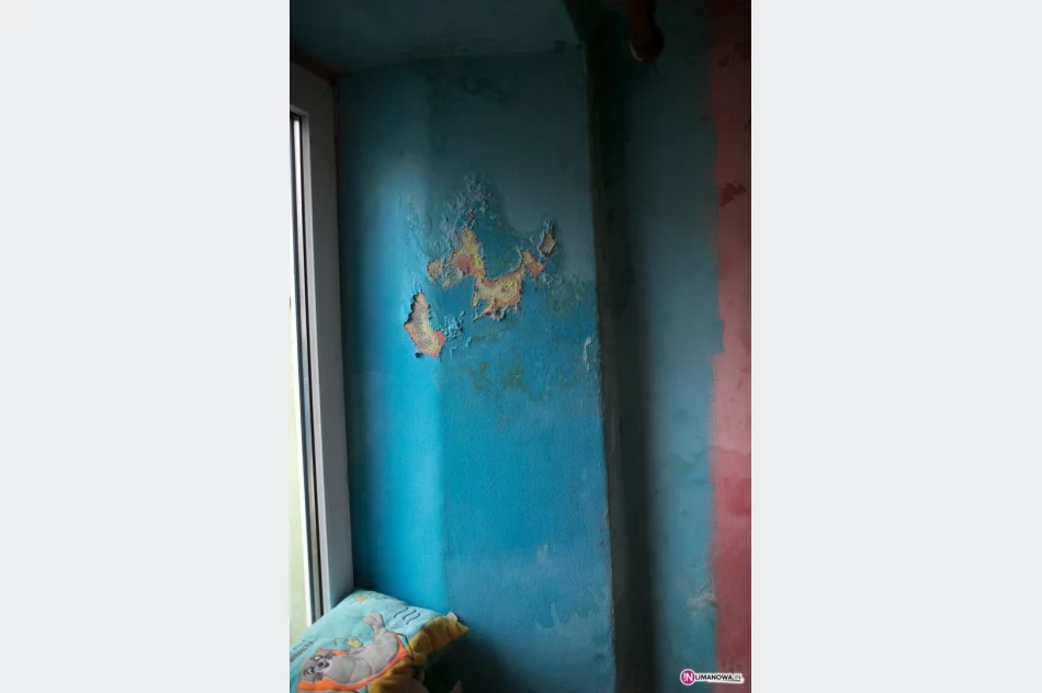 Budynek zagraża mieszkańcom - zdjęcie 4