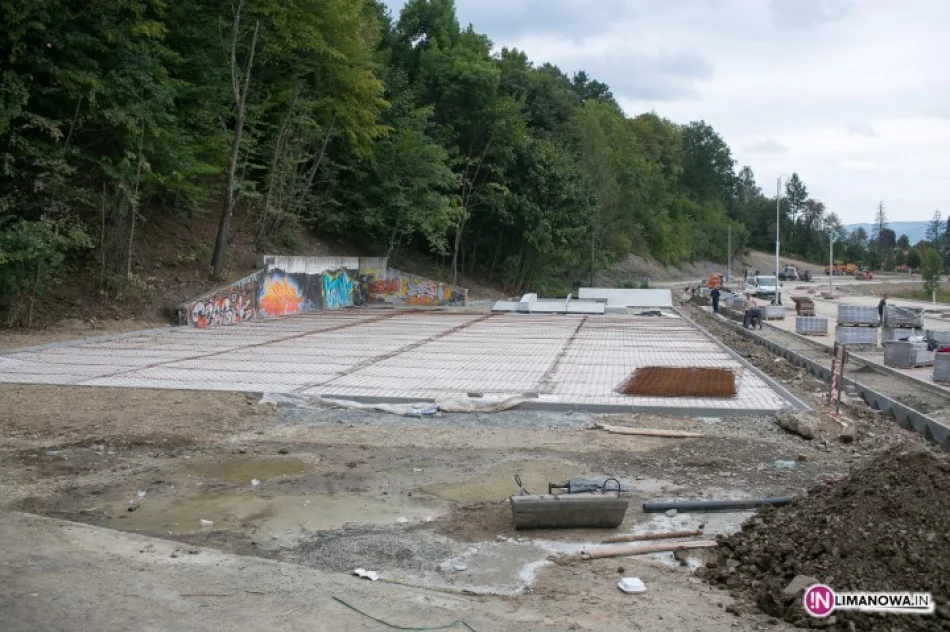 Trwa budowa skateparku. Otwarcie 6 września - zdjęcie 2