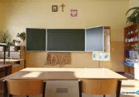 Wraca zdalna nauka dla części uczniów - zdjęcie główne