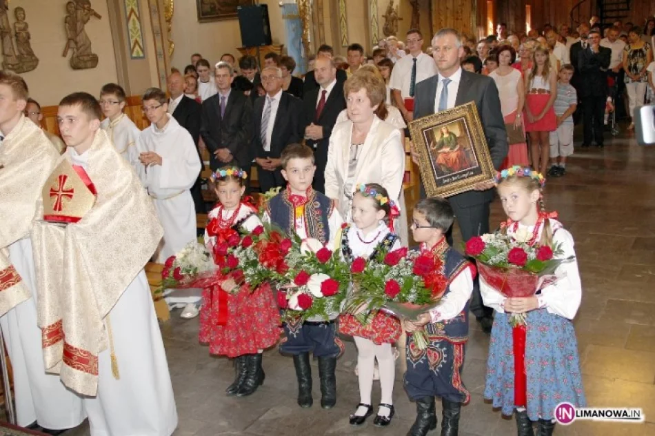 Kościół w Pisarzowej ma już 300 lat - zdjęcie 2