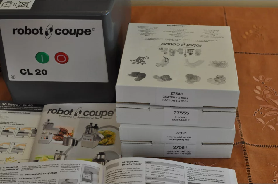 Profesjonalna szatkownica do warzyw i owoców ROBOT COUPE CL 20 - zdjęcie 4