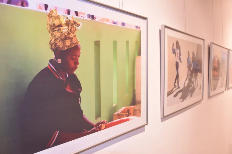 „Wyspy Szczęśliwe” w Miejskiej Galerii Sztuki - zdjęcie 14