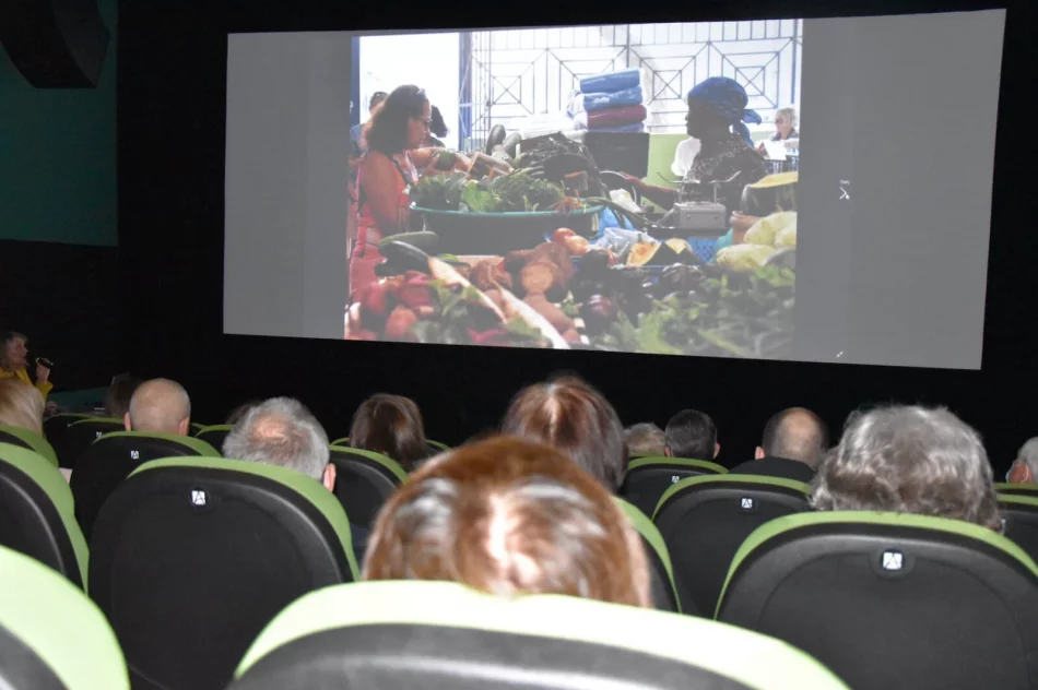 „Wyspy Szczęśliwe” w galerii sztuki - zdjęcie 6