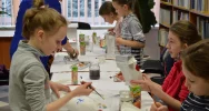 Ferie w bibliotece: zajęcia plastyczne i kulinarne dla dzieci - zdjęcie 2